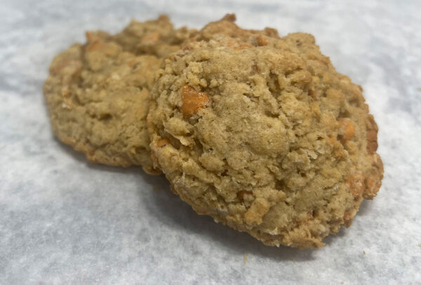 Chewy oatmeal cookie, with butterscotch chips and a hint of cinnamon